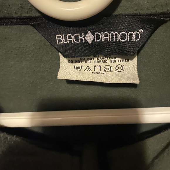 Water Resistant Jacket - Picture 2 of 7